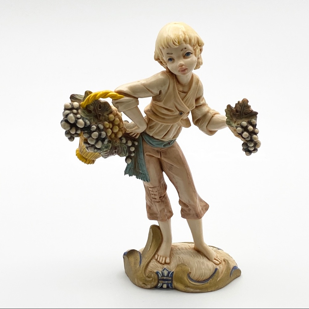 Vintage Simonelli Depose Italy Figurine